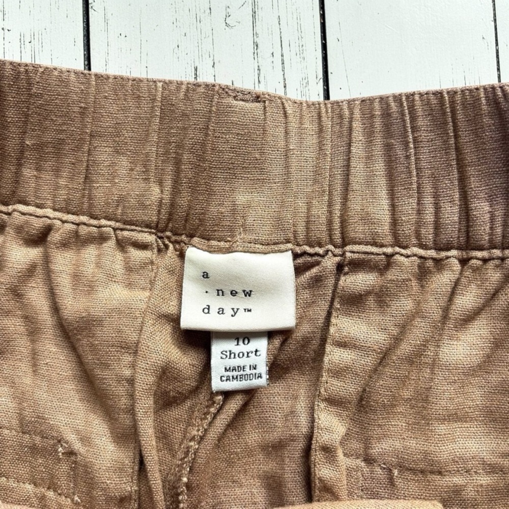 A New Day Linen Blend Cropped Pants Tan Wide Leg Pull On Size 10 Short - Picture 3 of 11